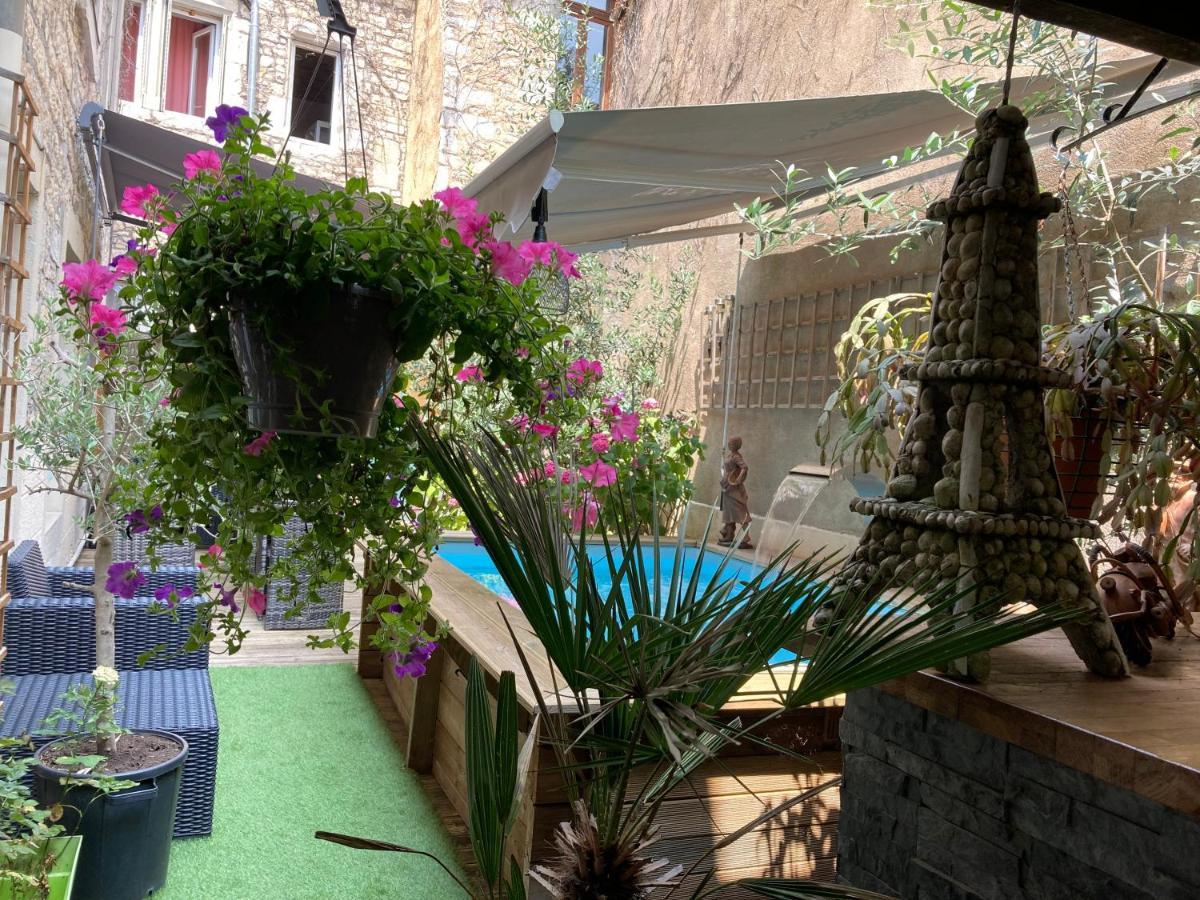 Ancien Hotel Plein De Charme Baume-les-Dames Luaran gambar